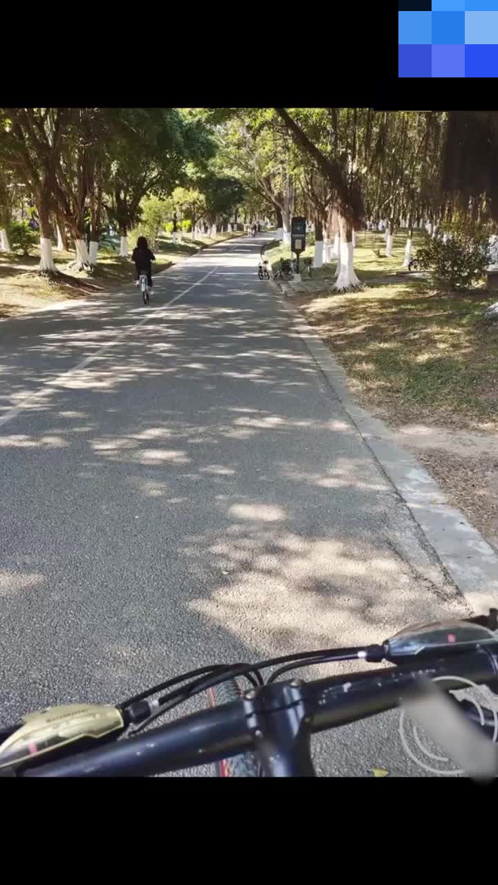 哥哥一直计划拿下妹妹,终于妹妹生病了在药里加了点料顺利拿下-少女兄妹偷情